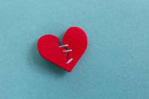 mended heart-How To Find Closure After A Divorce
